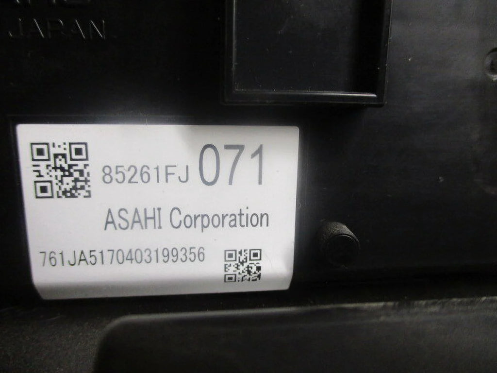 Pre-Owned Subaru XV Crosstrek Impreza Dash Digital Clock & Temperature Display OEM LKQ A808876