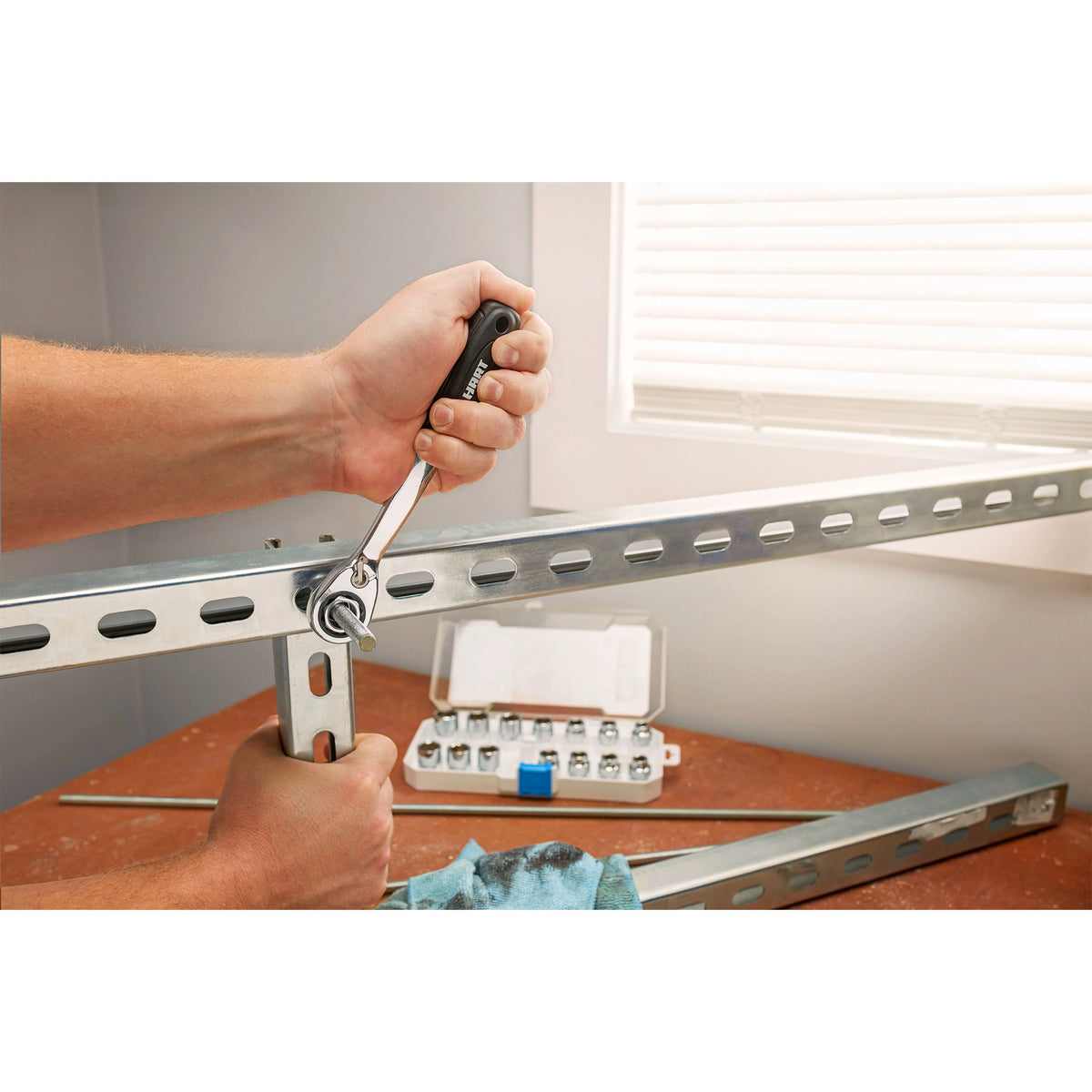 16-Piece 3/8-inch Drive Pass-Thru Socket Set C80881