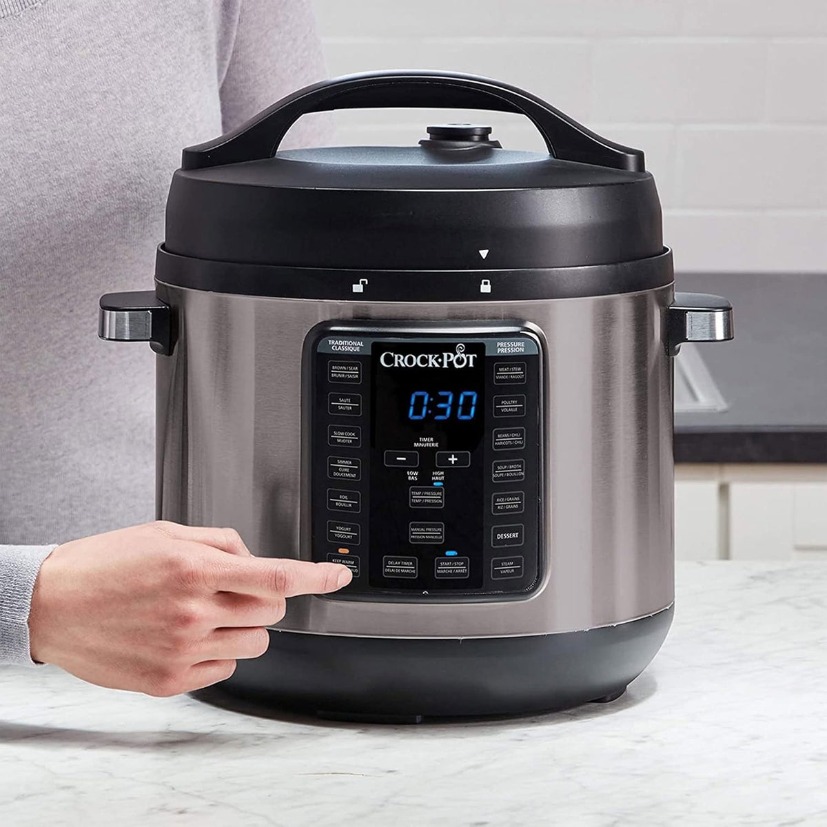8-Quart Programmable Slow Cooker and Pressure Cooker, Black Stainless V492295