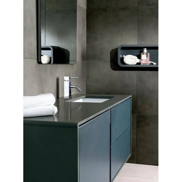 Single Handle Lavatory Faucet Chrome V475351