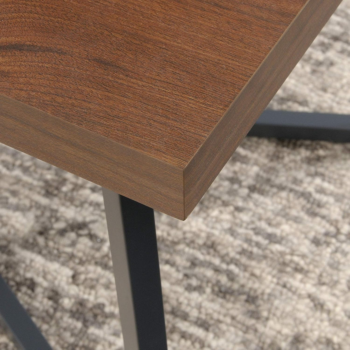 Grand Walnut Finish Coffee Table P26979