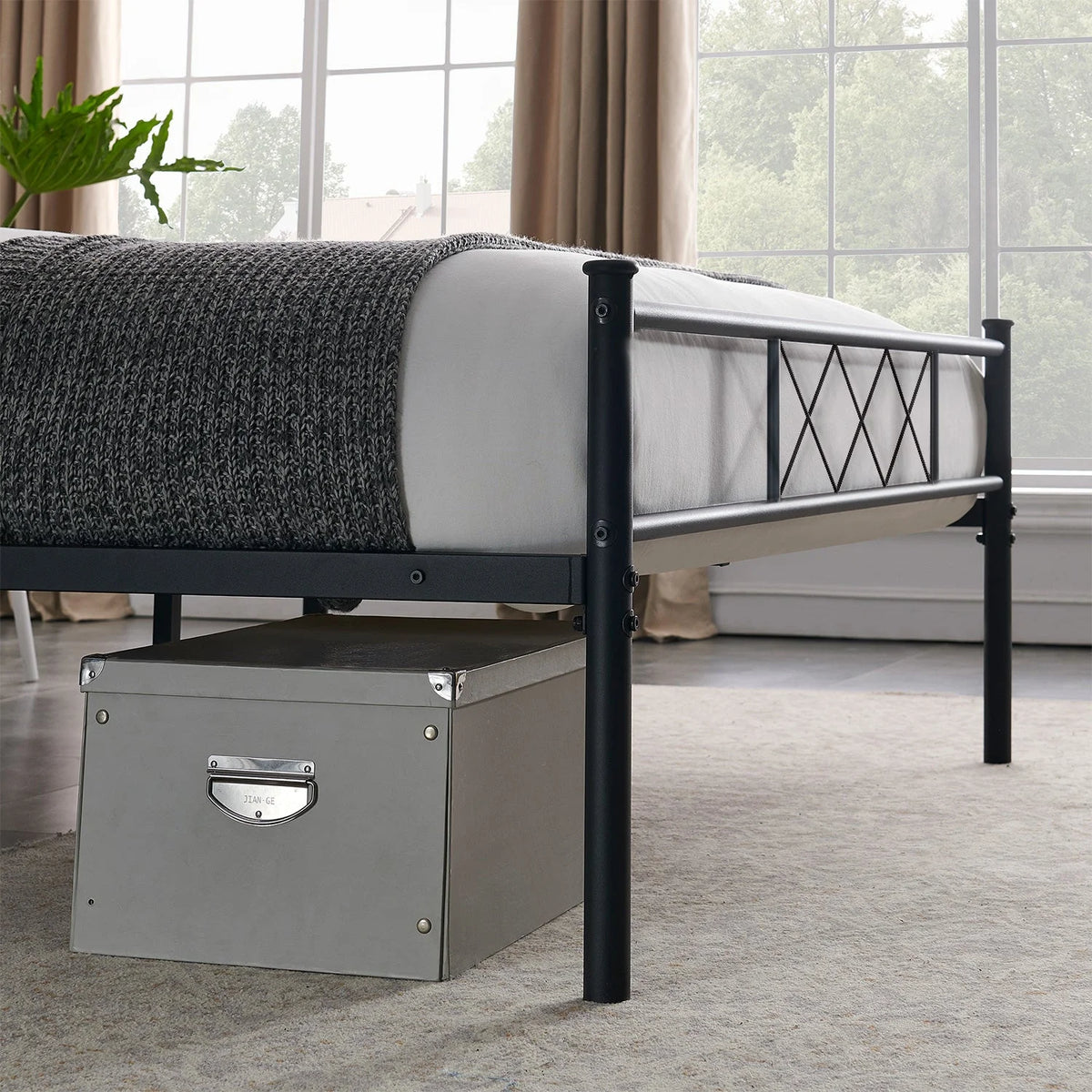 3-Piece Full Size Bedroom Set N69700