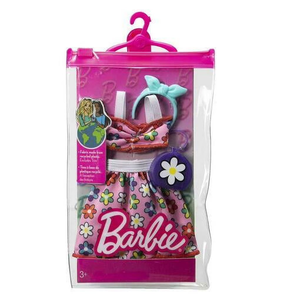Flower Outfit & Two Accessories Barbie Fashion Pack R76389