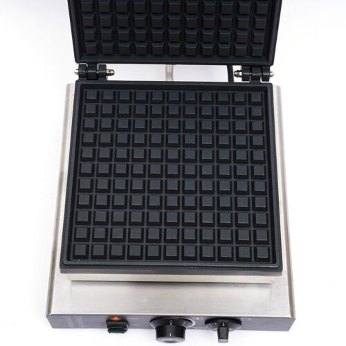 Nonstick Square Commercial Waffle Maker Q454