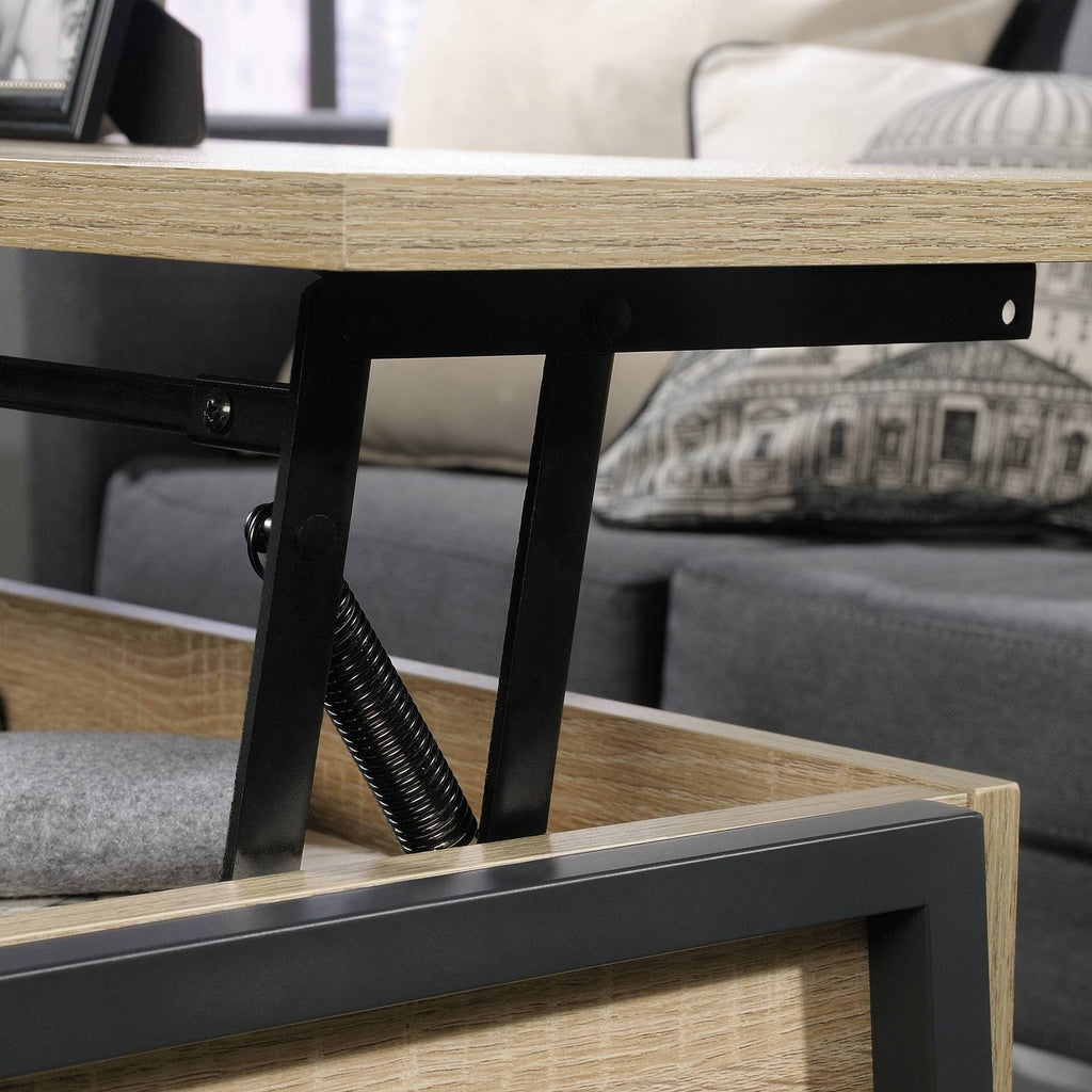 Lift Top Coffee Table in Charter Oak C417