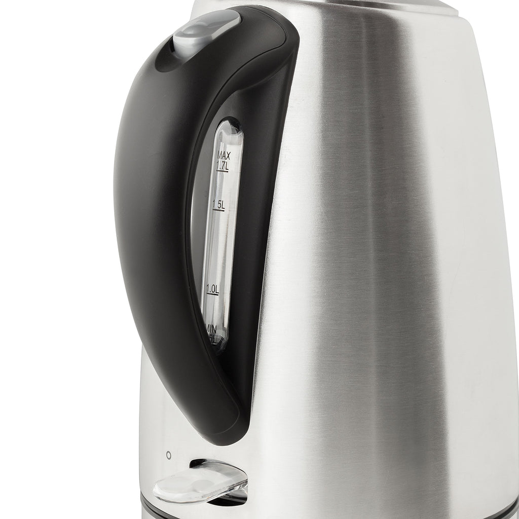 Silver 1.7-Liter Kettle U737