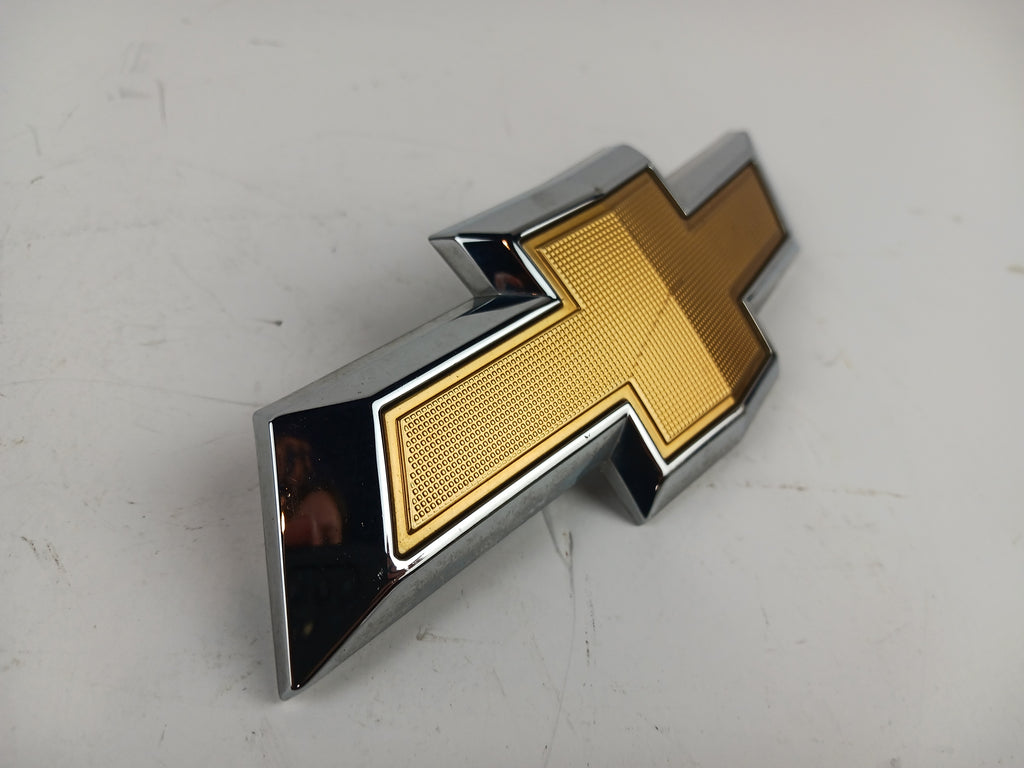 Front Bow Tie Emblem A26456