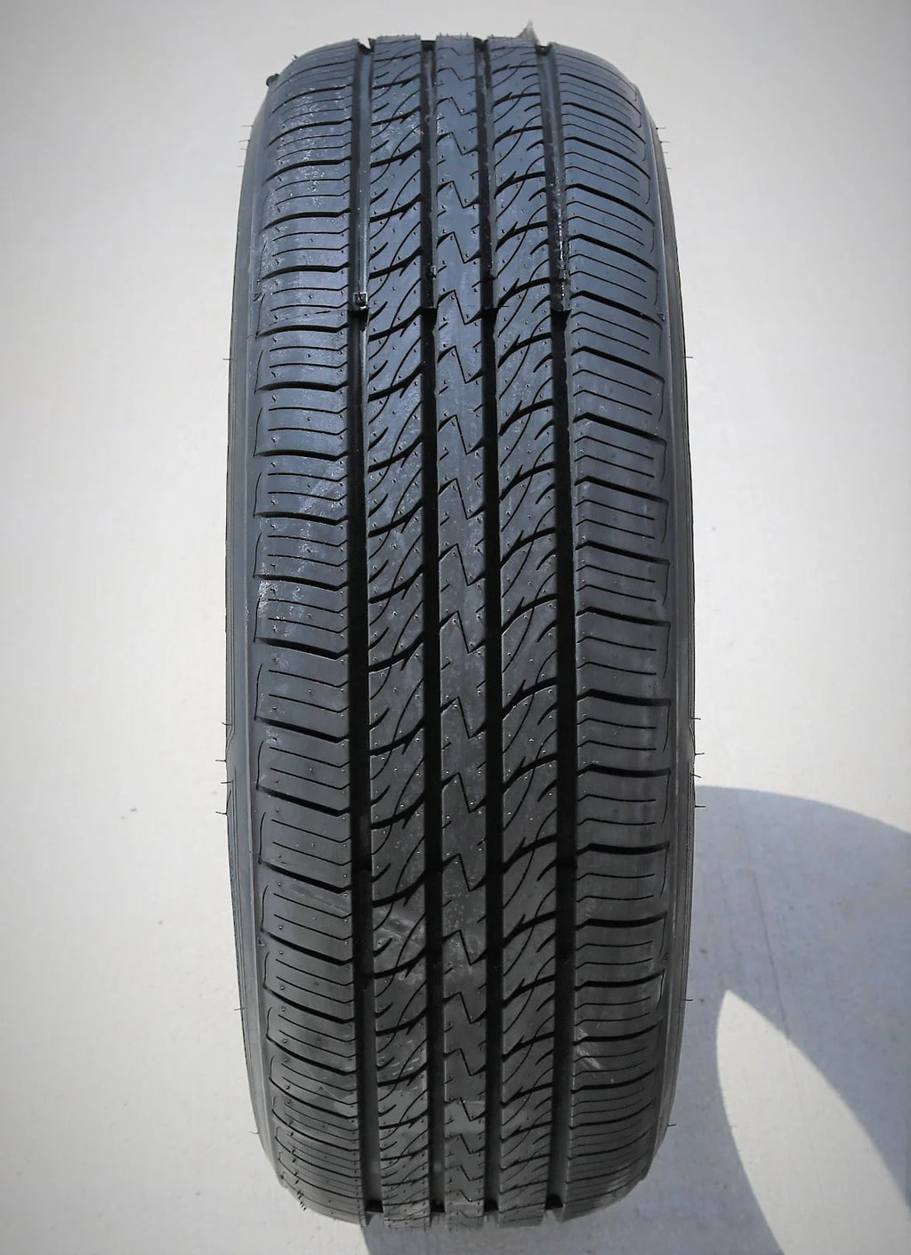 205/70R16 97H All Season Tire U245