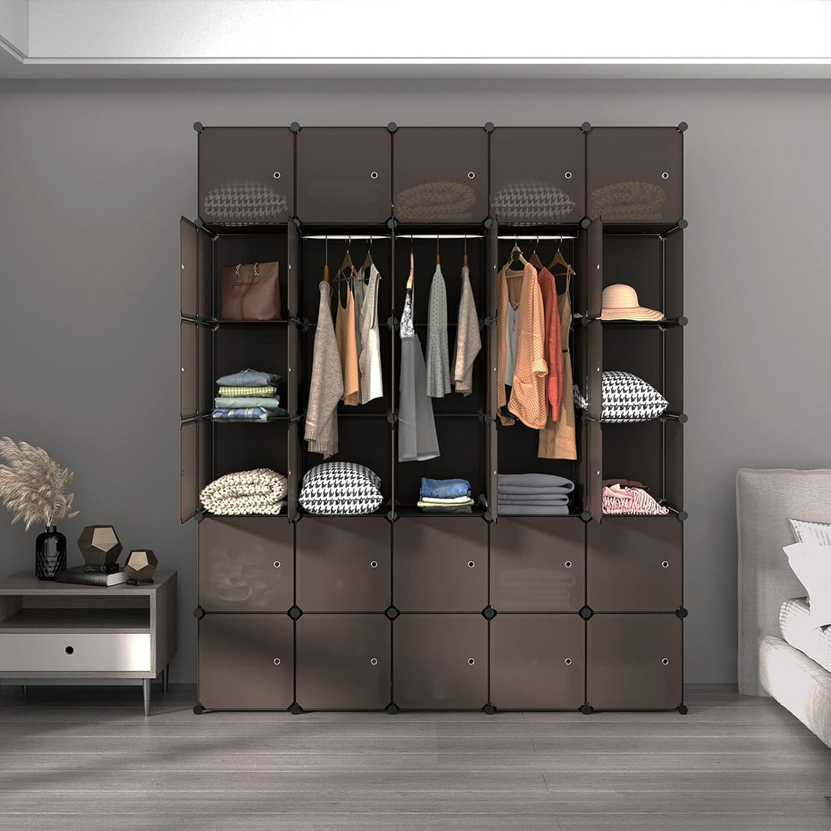 30-Cube Plastic Closet Organizer Shelves Q76027