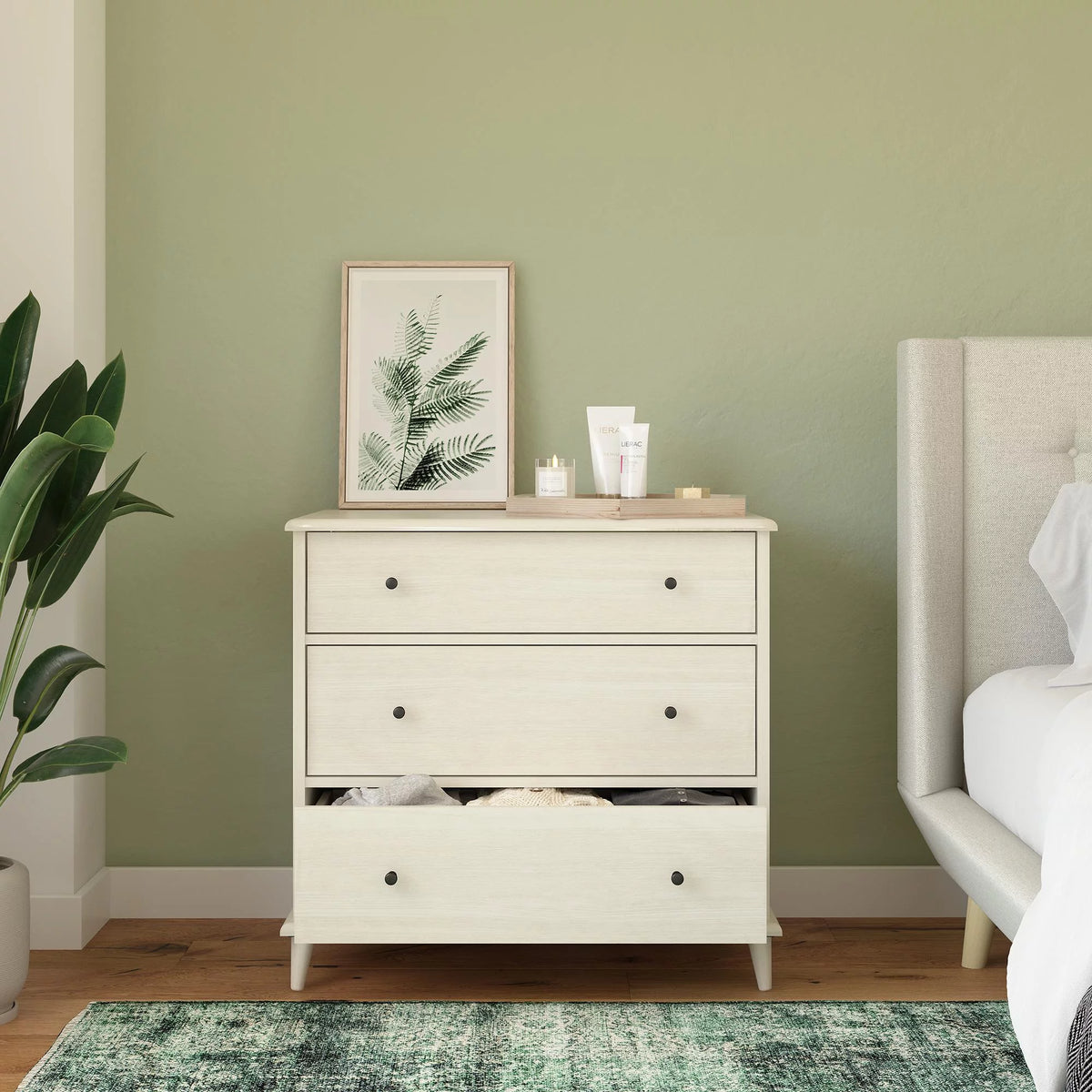 3 Drawer Dresser V36844