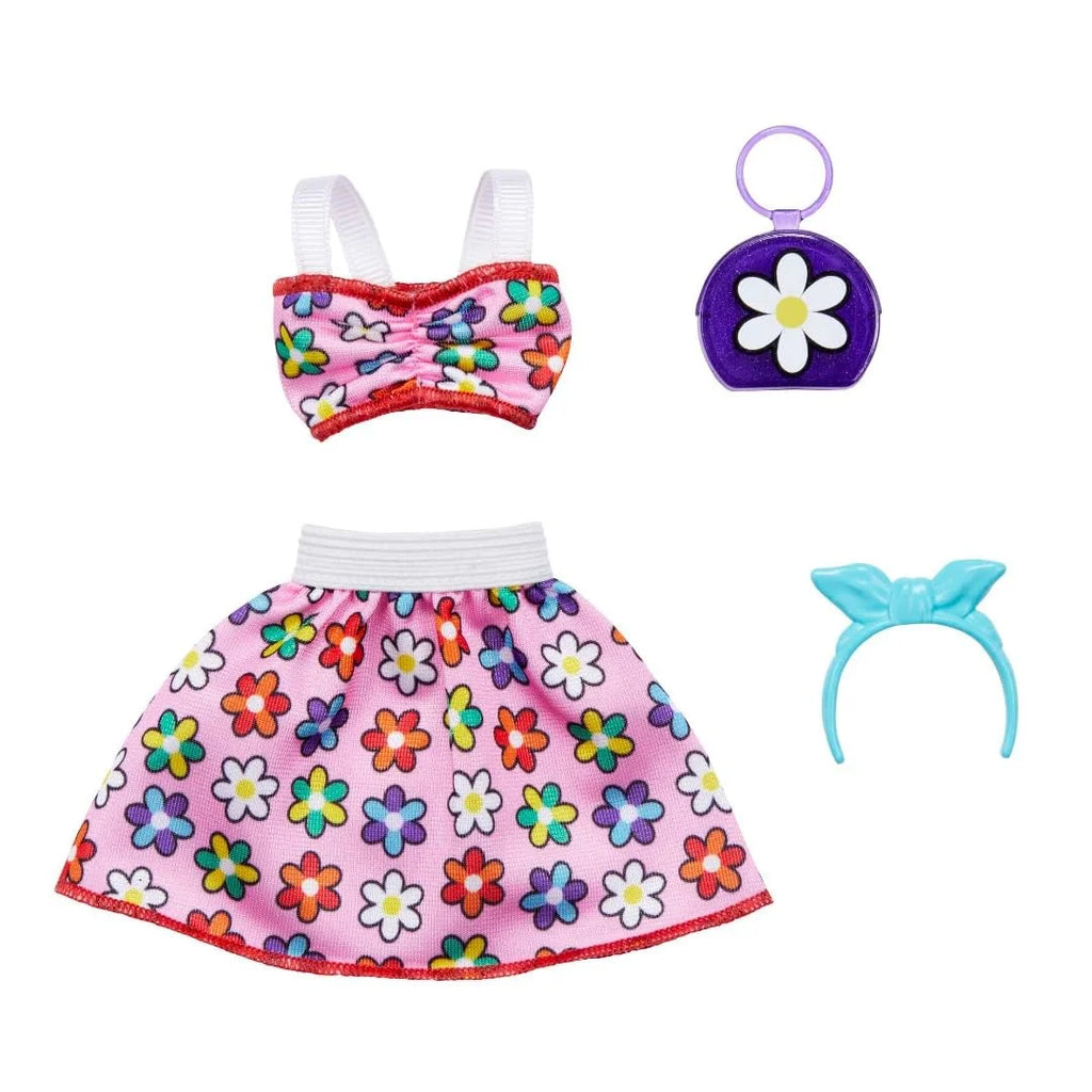Flower Outfit & Two Accessories Barbie Fashion Pack R76389
